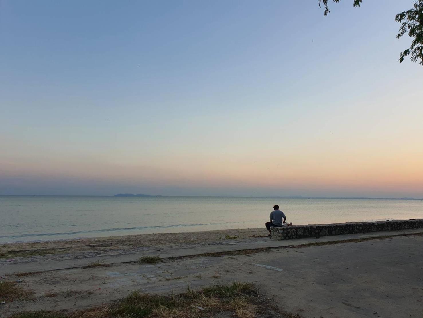 Haad Somboon House Otel Bang Saphan Dış mekan fotoğraf