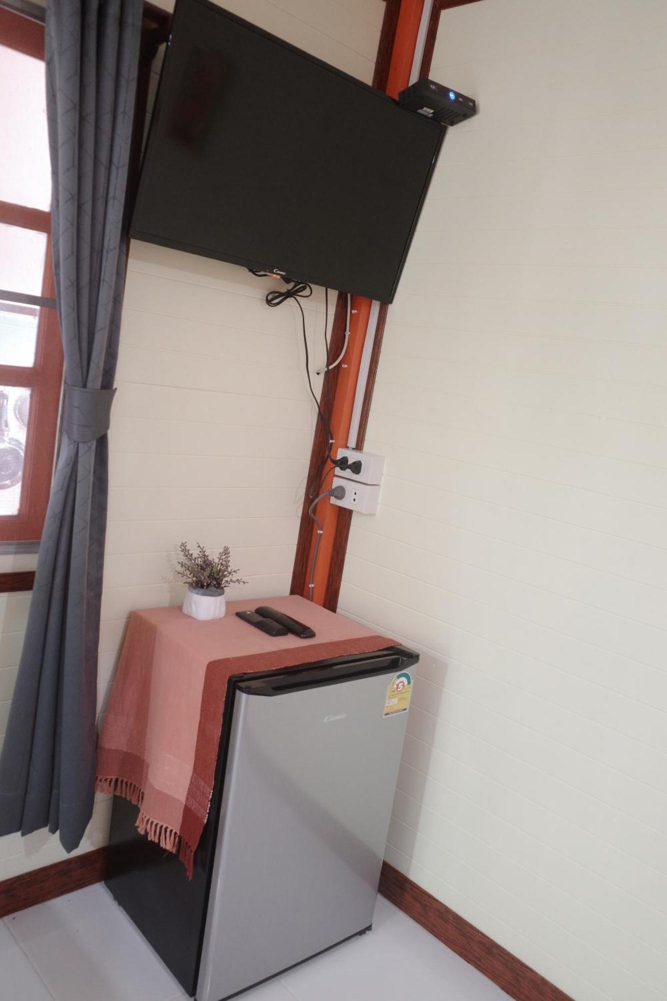 Haad Somboon House Otel Bang Saphan Dış mekan fotoğraf