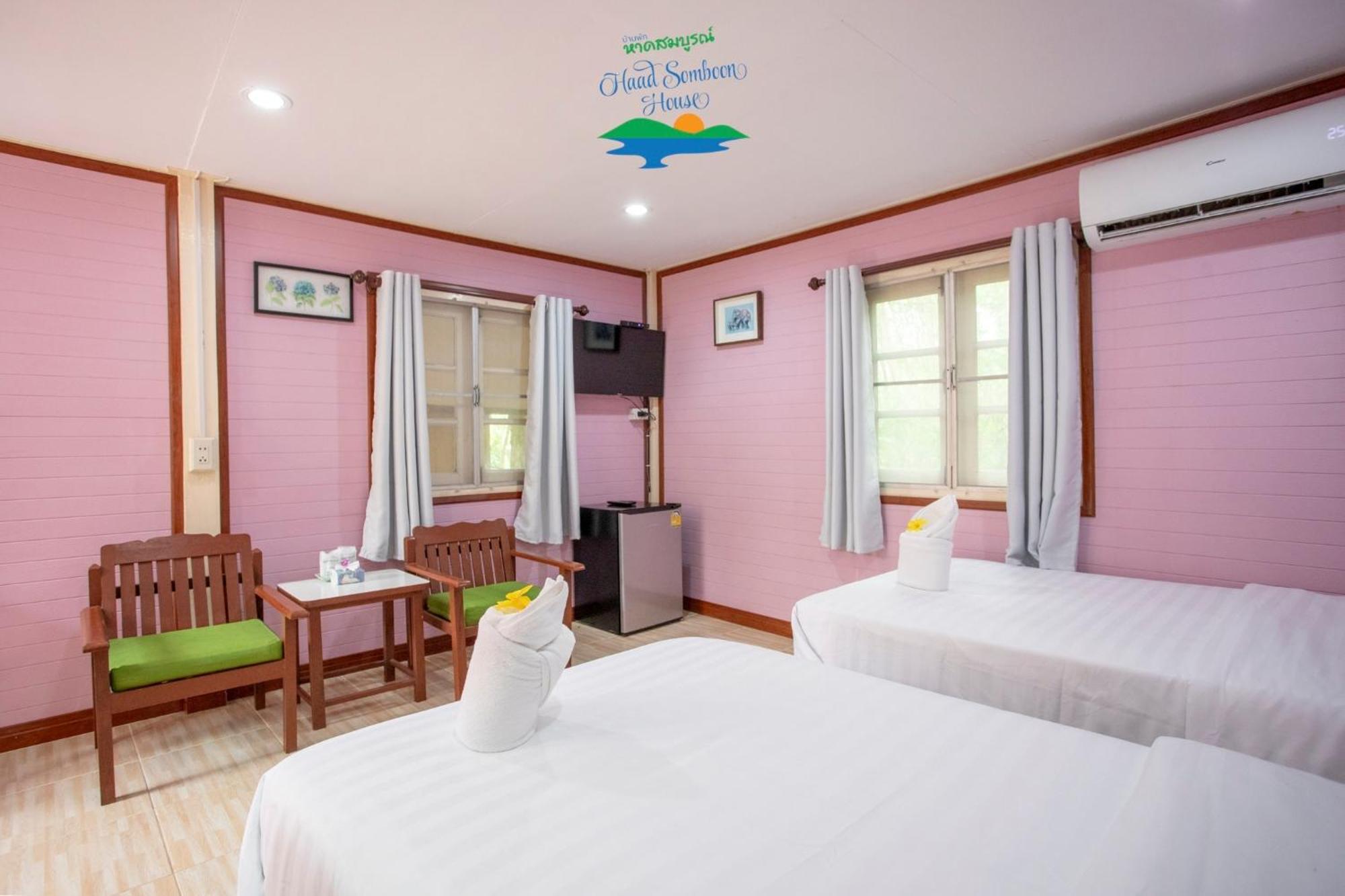 Haad Somboon House Otel Bang Saphan Oda fotoğraf