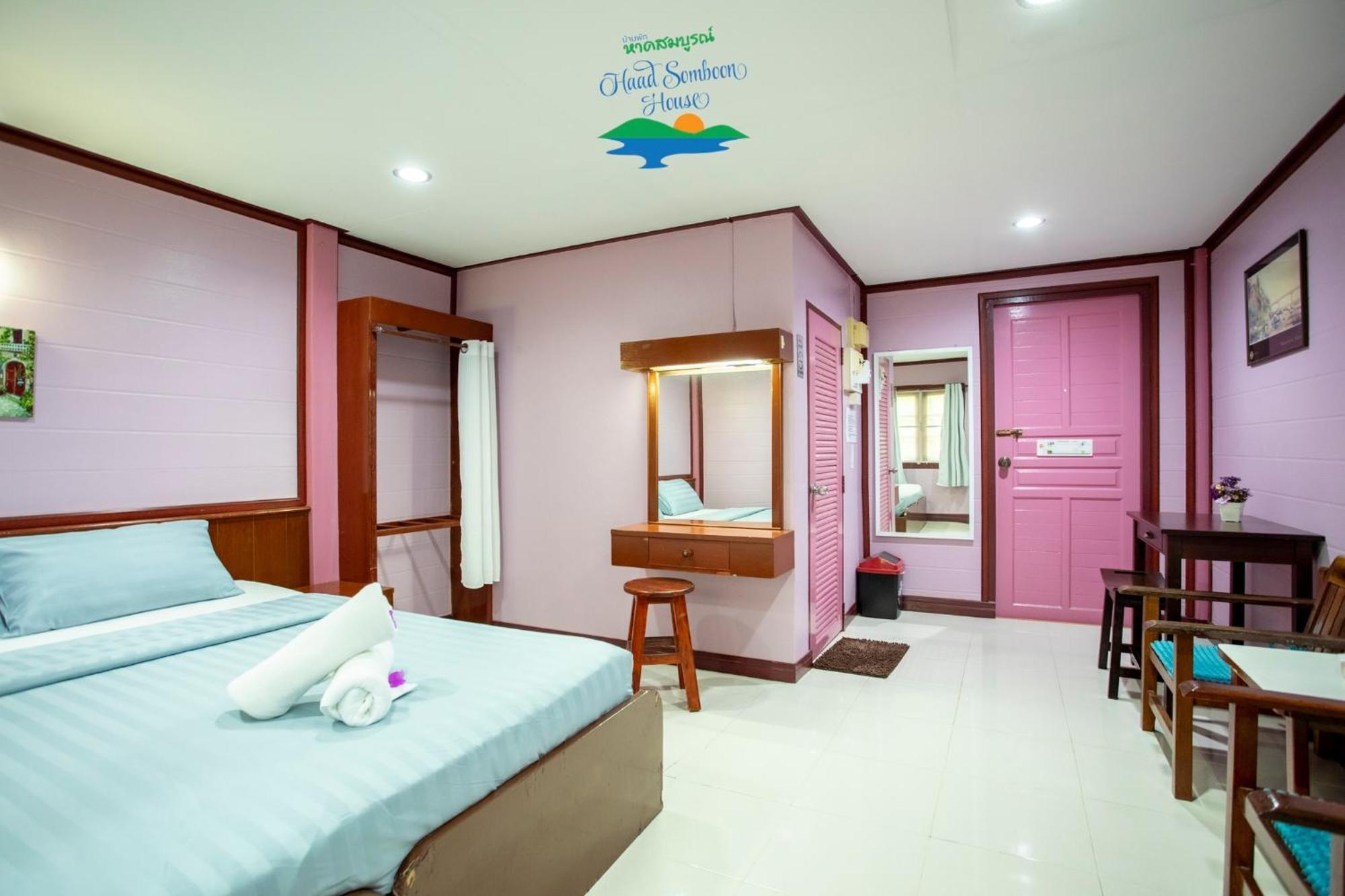 Haad Somboon House Otel Bang Saphan Dış mekan fotoğraf