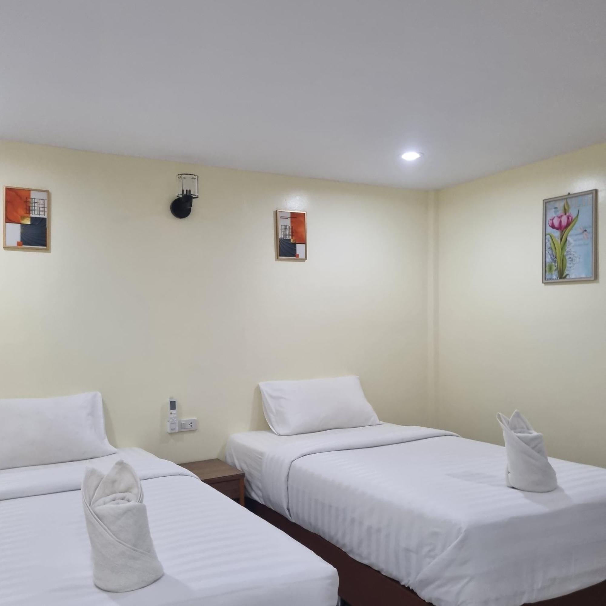 Haad Somboon House Otel Bang Saphan Dış mekan fotoğraf