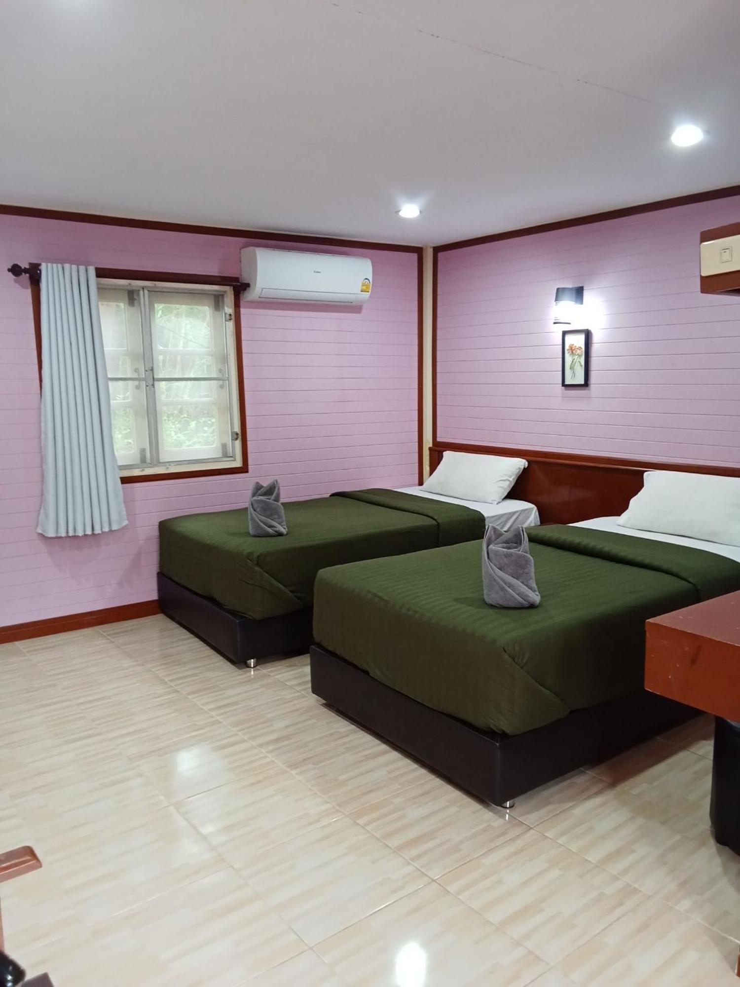 Haad Somboon House Otel Bang Saphan Dış mekan fotoğraf