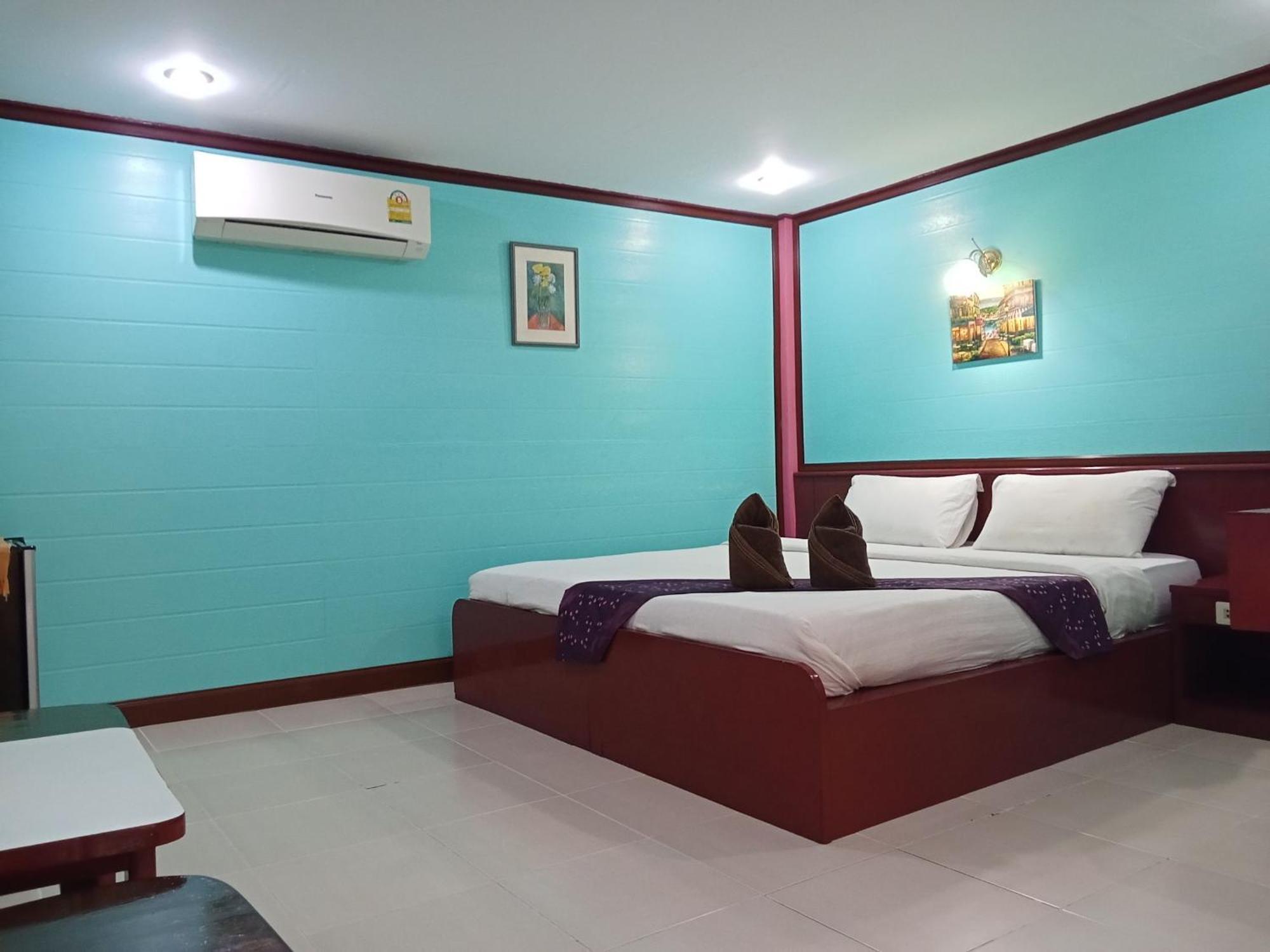 Haad Somboon House Otel Bang Saphan Dış mekan fotoğraf