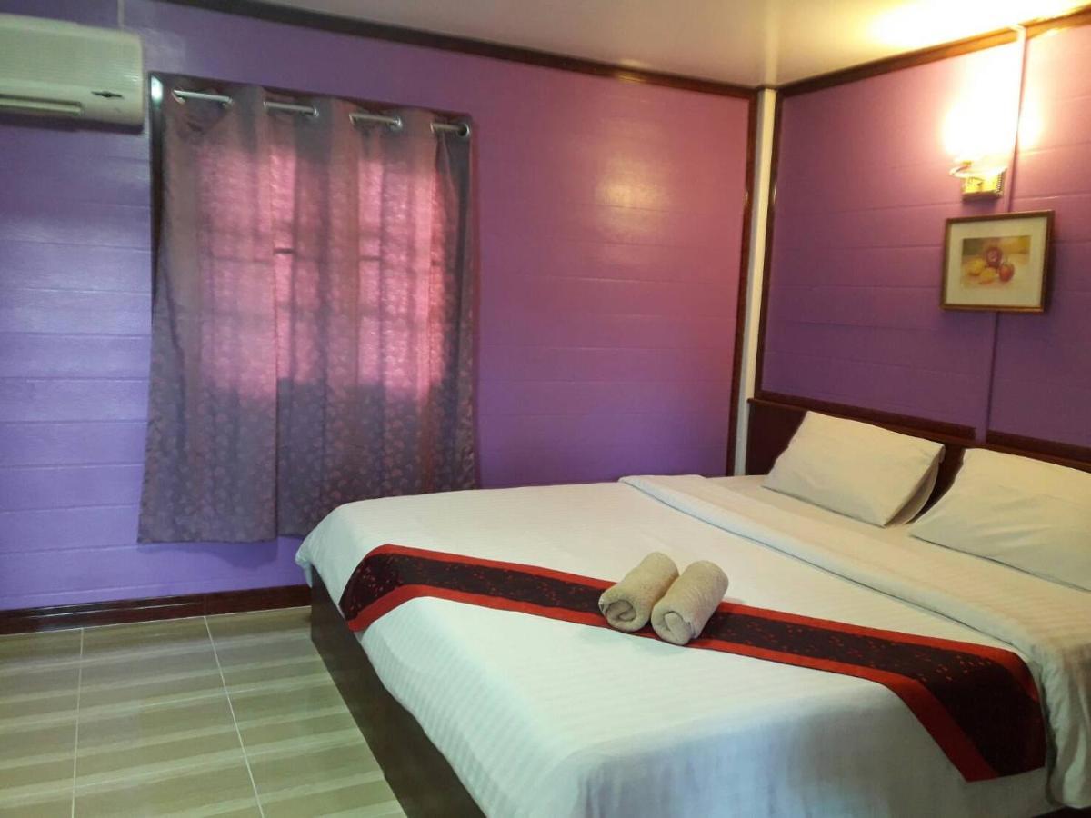 Haad Somboon House Otel Bang Saphan Dış mekan fotoğraf